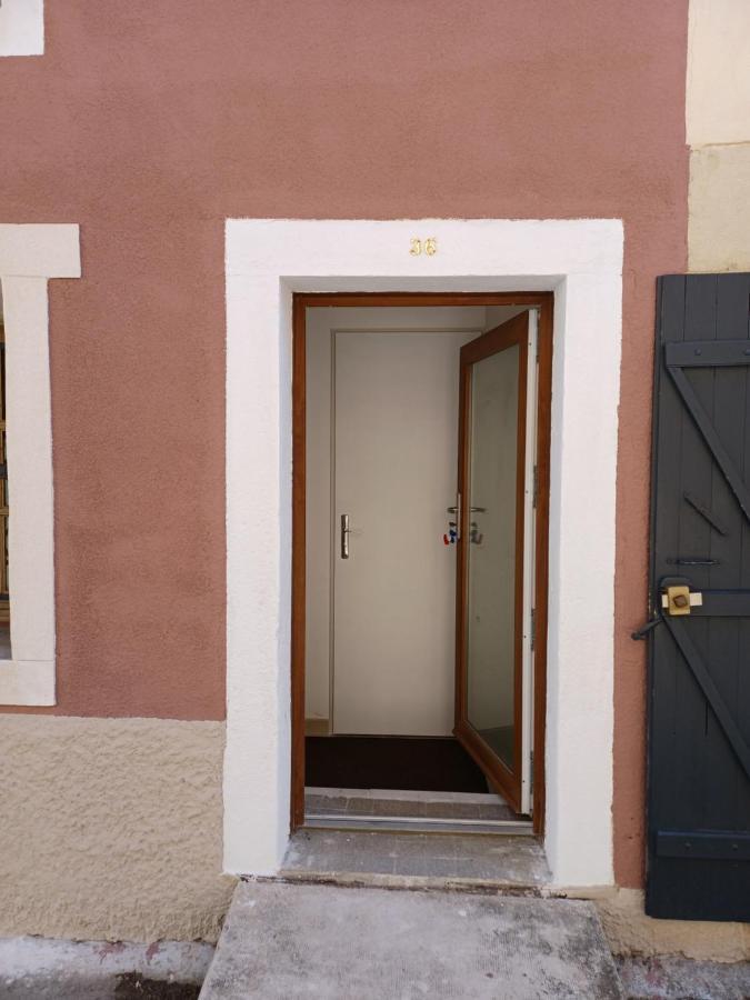 Vila Little Pink House Valréas Exteriér fotografie